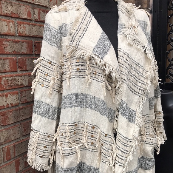 🚨B2G1 WORLD MARKET Cream Blue Gold Fringed Sequined Cardigan - Picture 1 of 9